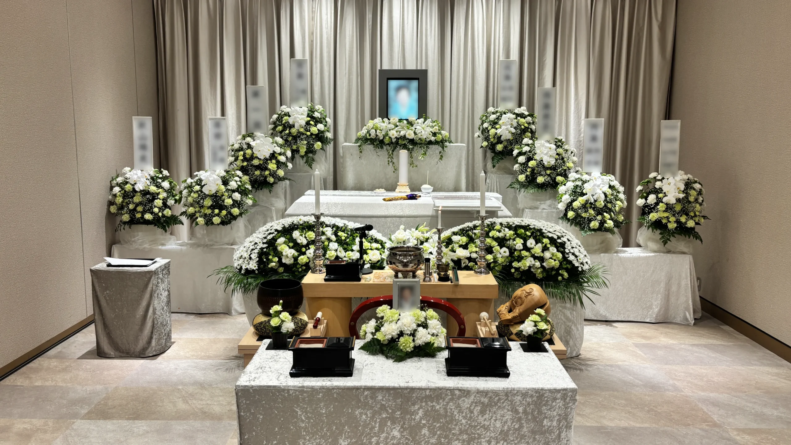 ご葬儀事例紹介(落合斎場 雪4)